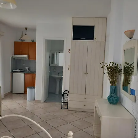Elpidas Apartament Agia Anna (Naxos)